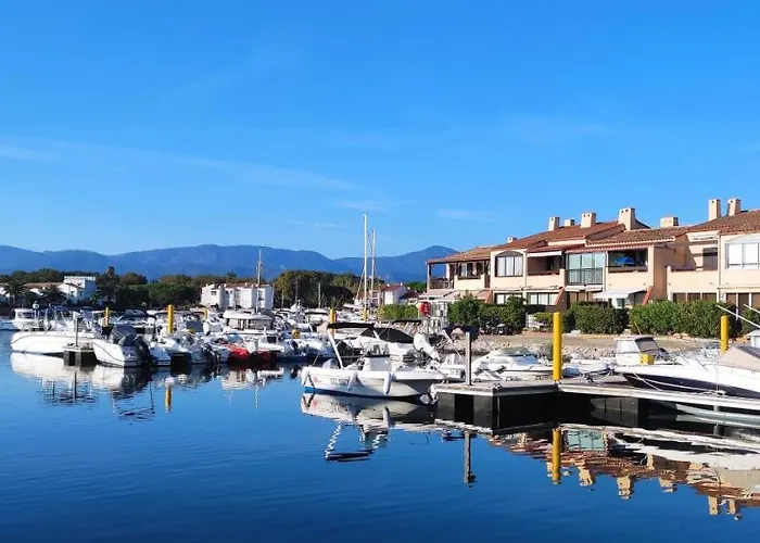 Cosy Avec Vue Sur La Marina - Parking Prive * Saint-Cyprien (Pyrenees-Orientales)